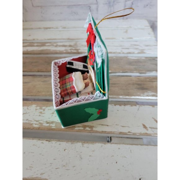 Vintage children sleeping bedroom box ornaments Xm - Picture 2 of 7